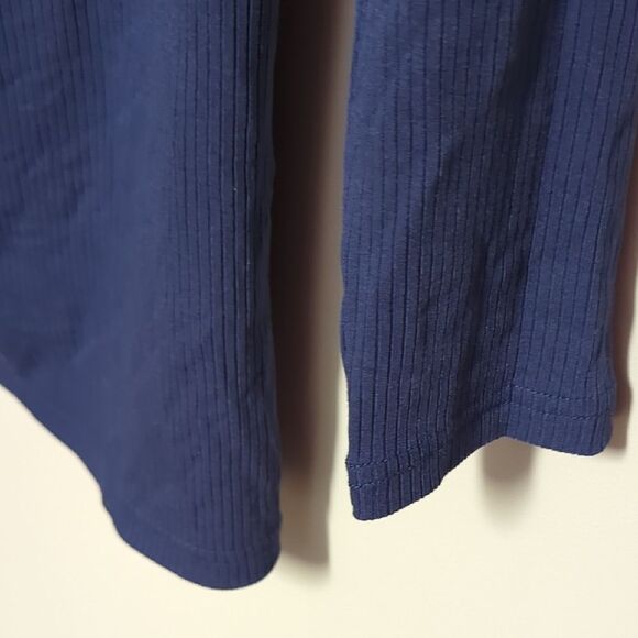 Banana Republic Blue Asymmetrical Blouse with Long Sleeves - Picture 3 of 6